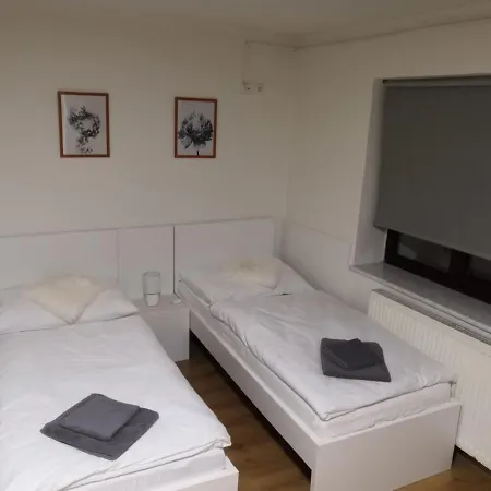 Pensión U Parku S Parkovištěm