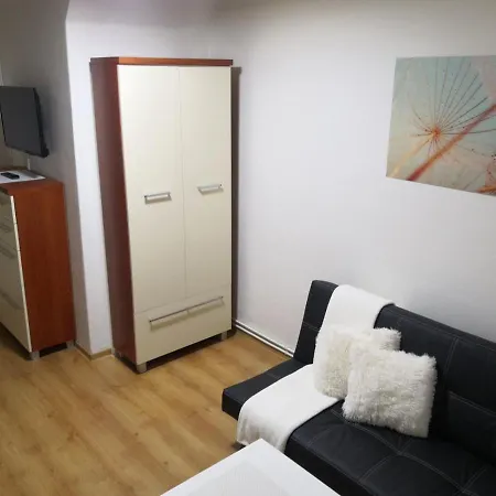 Pensión U Parku S Parkovištěm 3*