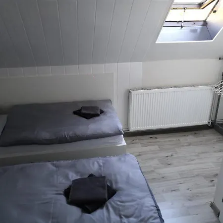 U Parku S Parkovištěm