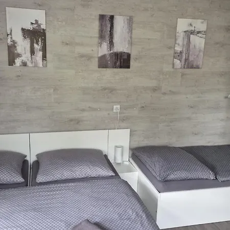 U Parku S Parkovištěm 3* Česká Lípa